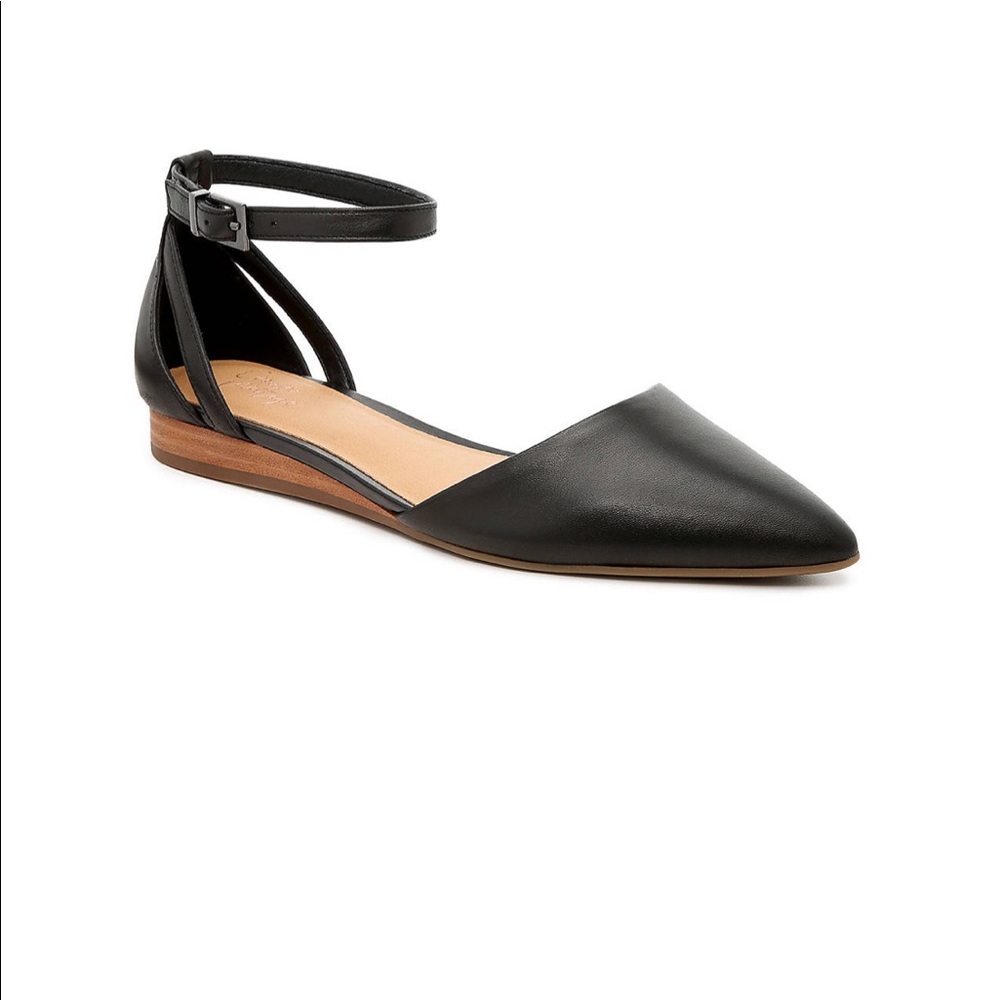 Crown Vintage Evalinda Flat